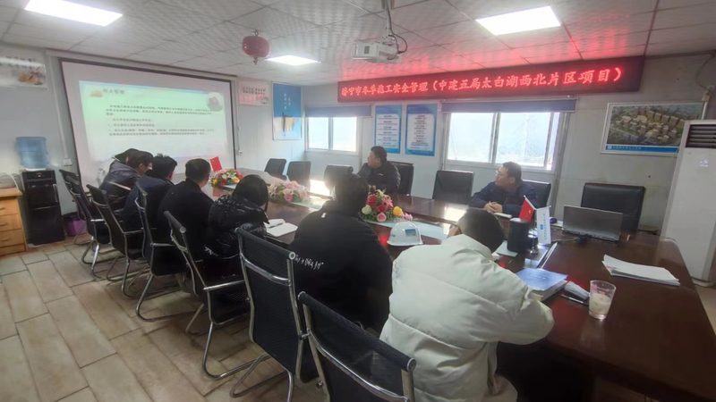 叉车培训报名条件及费用揭秘：如何选择合适的叉车培训课程