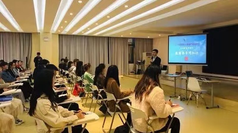揭秘生产管理培训学校排名背后的逻辑